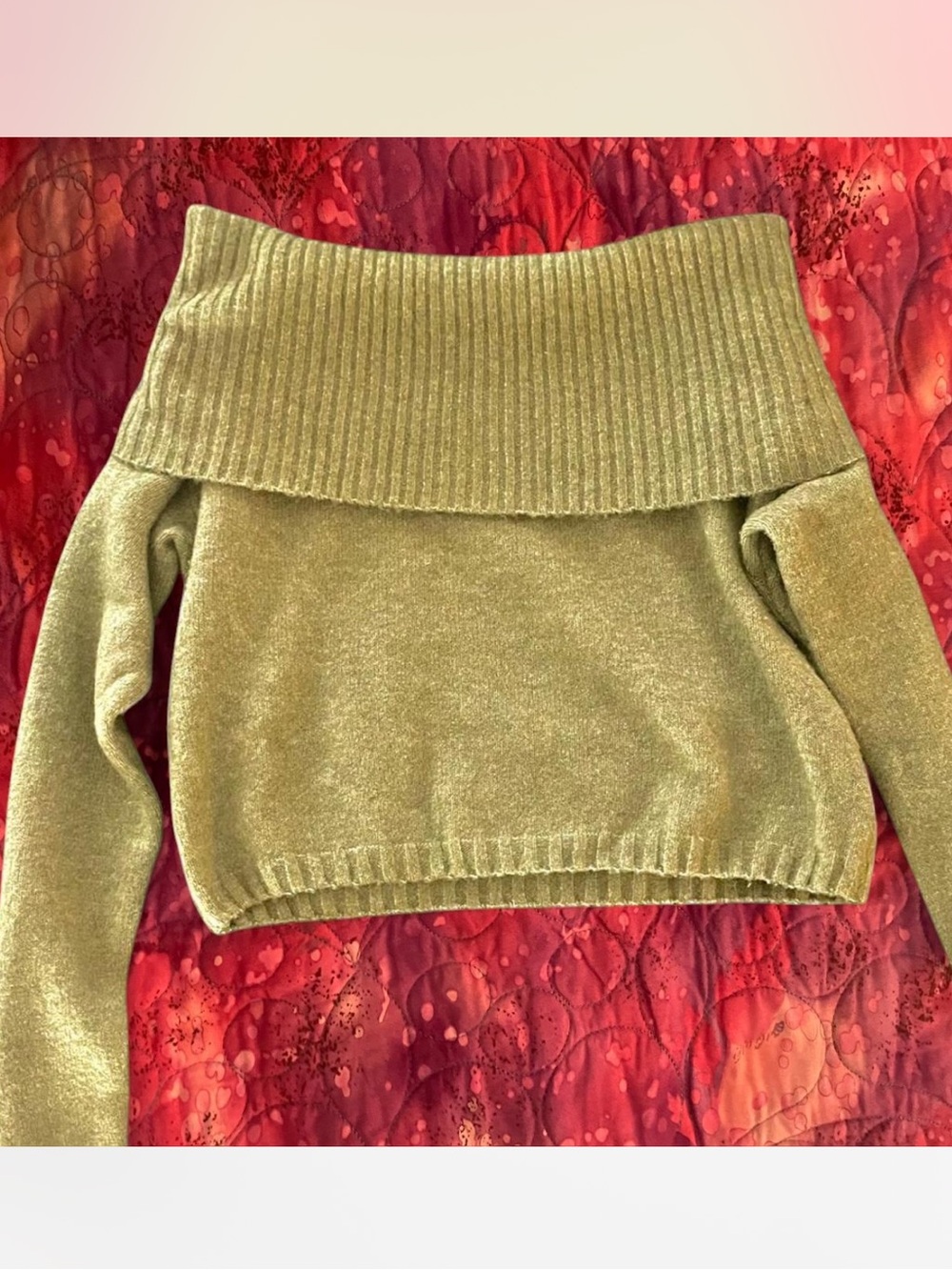 silence + noise Olive Off-Shoulder Foldover Knit Sweater